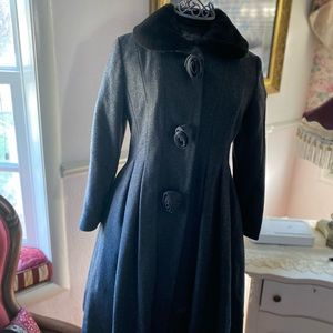 Beautiful Vintage Wool A-line Coat Rose Accents Black Faux Fur Trim/ Collar.